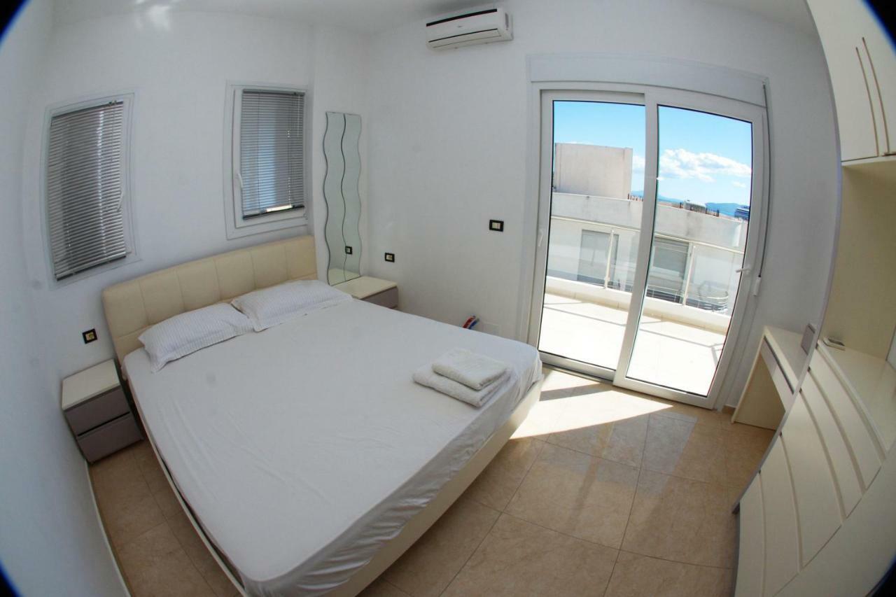 Azzura Flats Apartment Sarande Luaran gambar