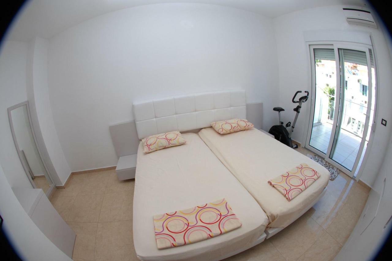 Azzura Flats Apartment Sarande Luaran gambar